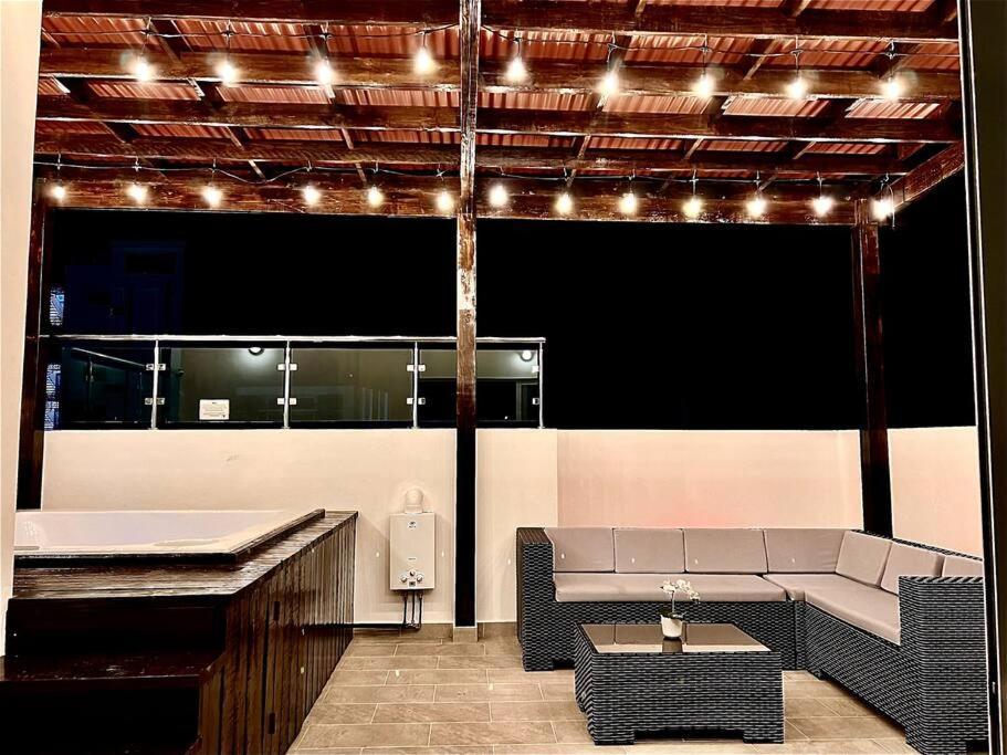 Apartament Outstanding Pent House W/Jacuzzi Santiago De Los Caballeros Zewnętrze zdjęcie